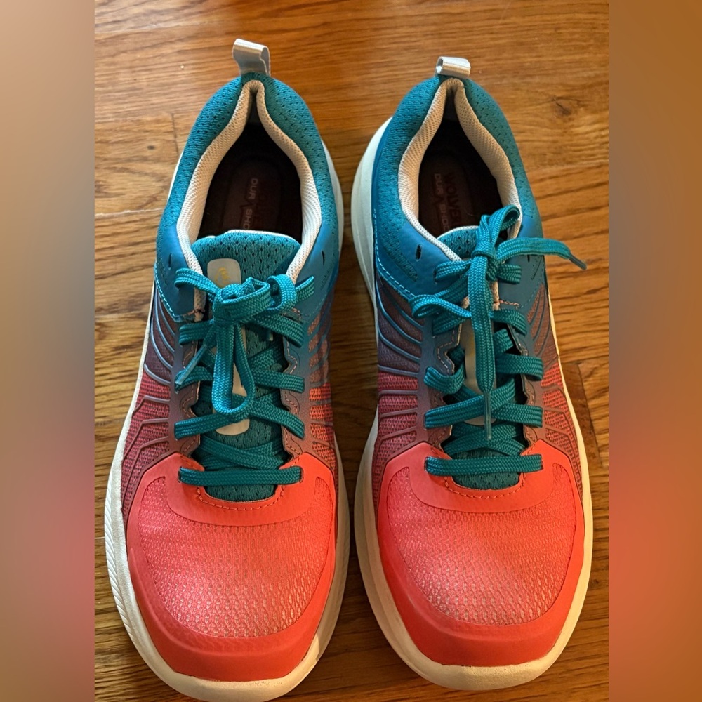 Wolverine Z7256 Bolt Durashocks Sneakers Coral/White Size 9.5, NWOT